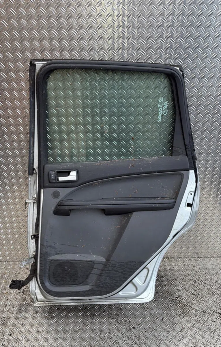 Porte arrière droite Ford FOCUS C-MAX (DM2) 1.8 tdci (2005-2007) 5 portes occasion