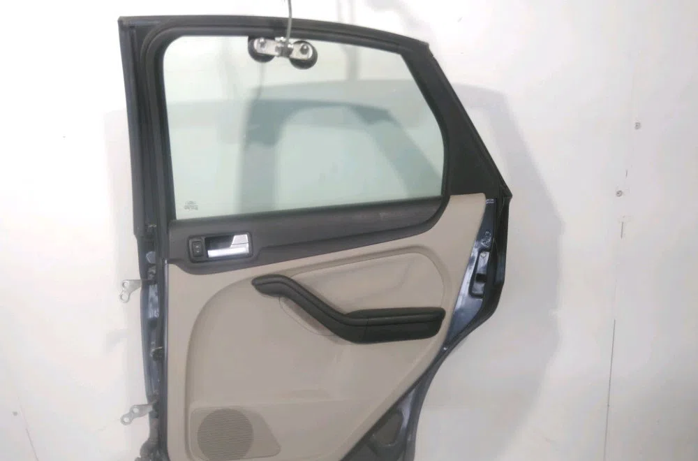 Porte arrière droite Ford FOCUS II (DA_, HCP, DP) 1.6 ti (2004-2012) occasion