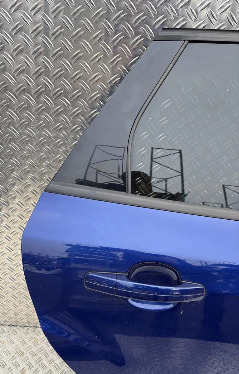 Porte arrière droite Ford FOCUS III Turnier 1.5 ecoboost (2014) occasion