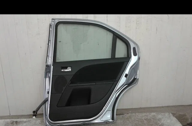 Porte arrière droite Ford MONDEO III (B5Y) 2.0 16v tddi - tdci (2000-2007) 5 portes occasion