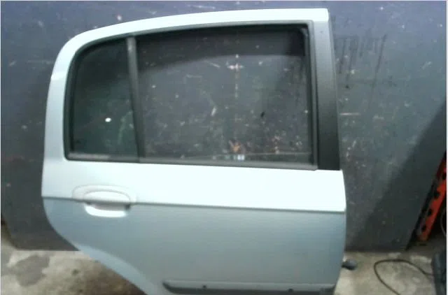 Porte arrière droite Hyundai GETZ (TB) 1.1 (2002-2005) occasion