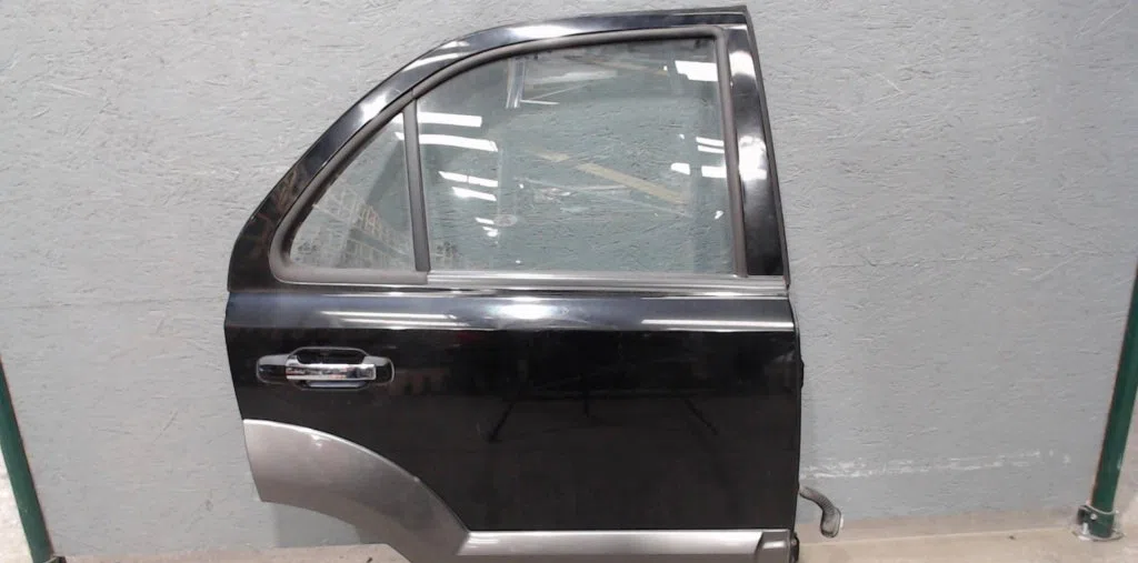 Porte arrière droite Kia SORENTO I (JC) 2.5 crdi (2006-2011) 5 portes occasion