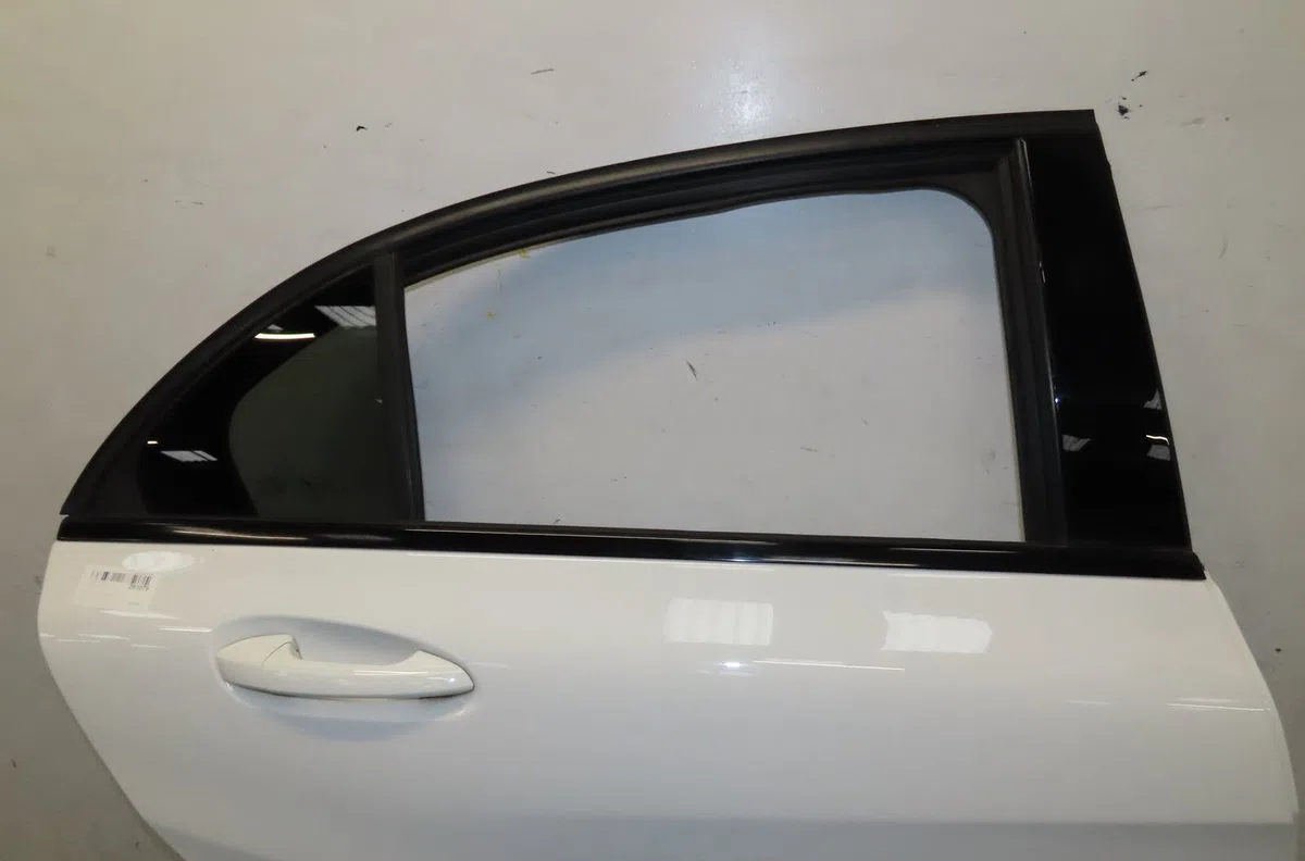 Porte arrière droite Mercedes-benz CLASSE A (W176) A 200 cdi - d 4-matic (176.002) (2014-2018) occasion