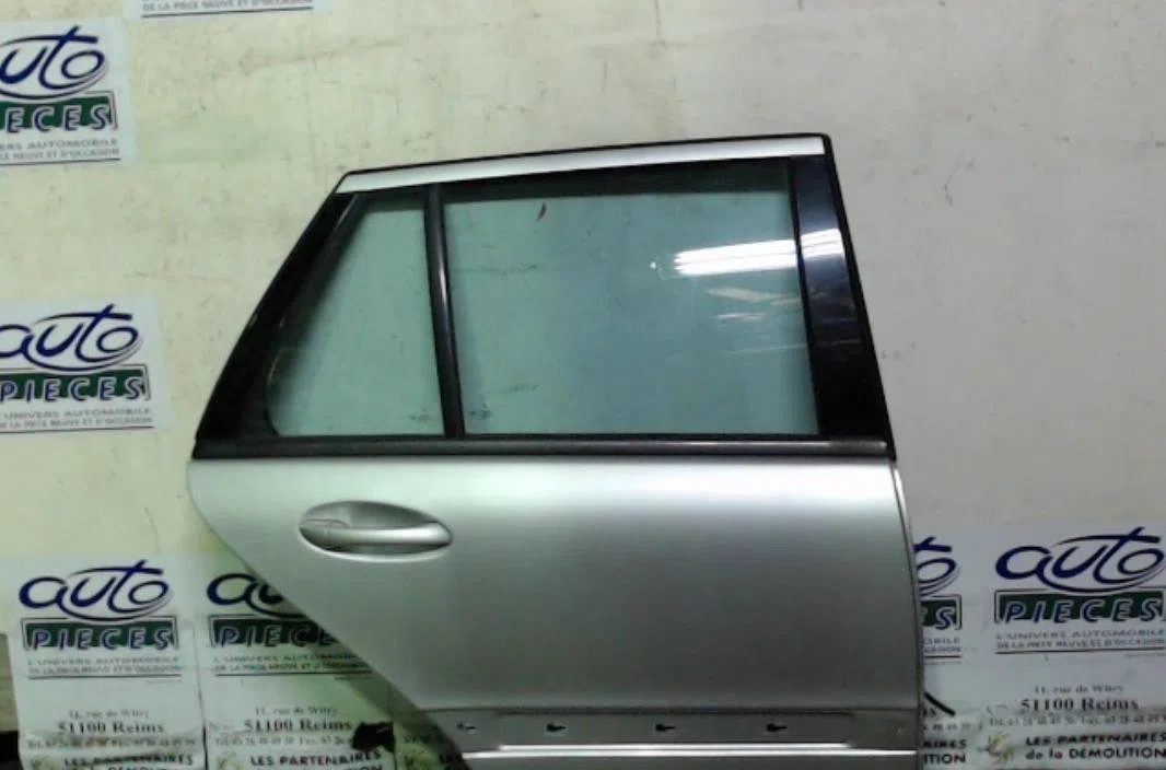 Porte arrière droite Mercedes-benz CLASSE C T-Model (S203) C 270 cdi (203.216) (2001-2007) occasion