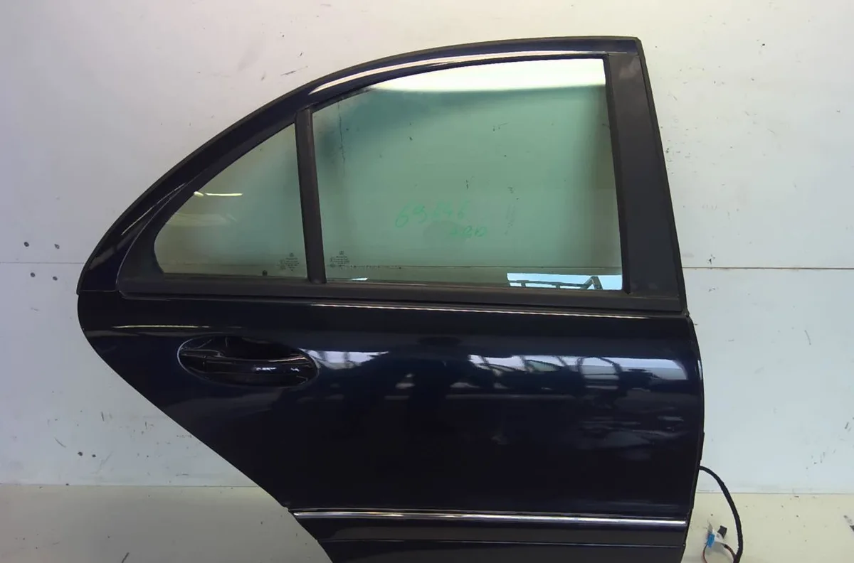 Porte arrière droite Mercedes-benz CLASSE C (W203) C 200 cdi (203.007) (2003-2007) occasion