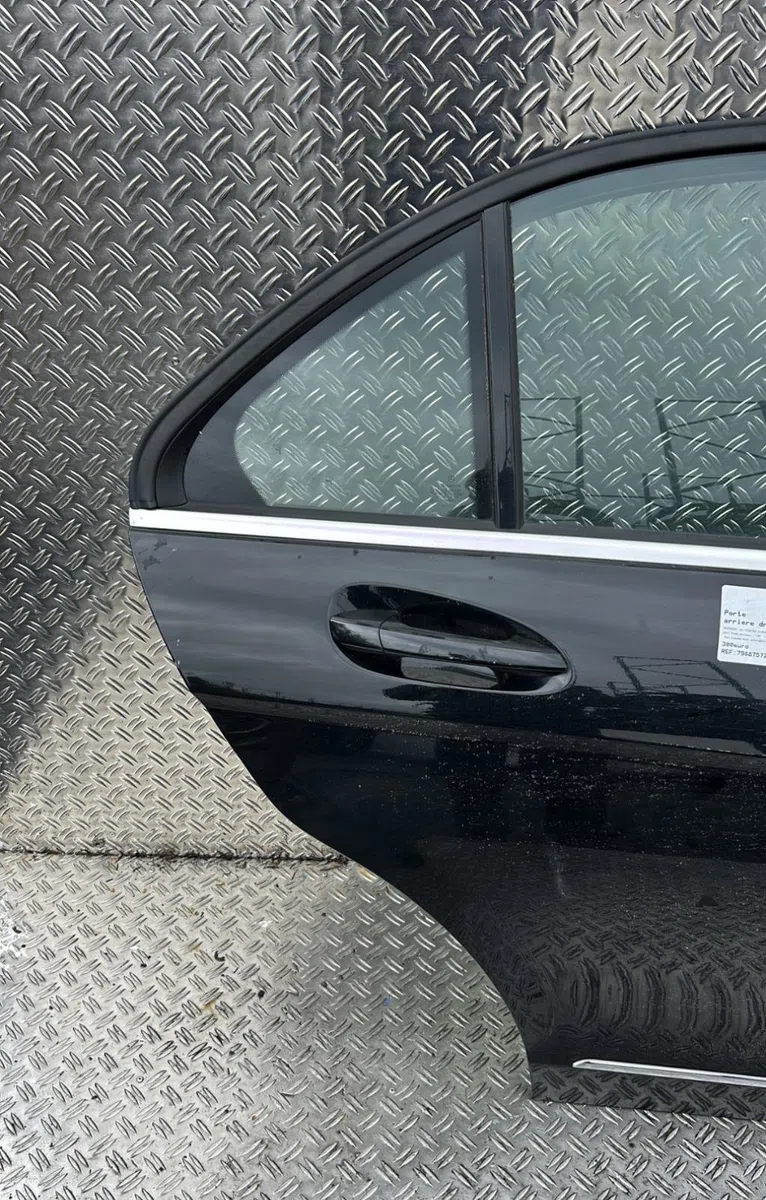 Porte arrière droite Mercedes-benz CLASSE C (W204) C 180 cgi (204.049) (2007-2014) occasion