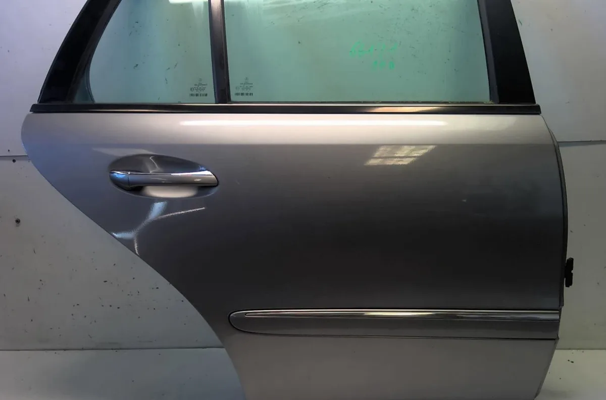 Porte arrière droite Mercedes-benz CLASSE E T-Model (S211) E 270 t cdi (211.216) (2003-2009) occasion