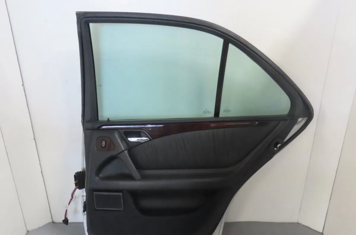 Porte arrière droite Mercedes-benz CLASSE E (W210) E 320 (210.065) (1997-2002) occasion