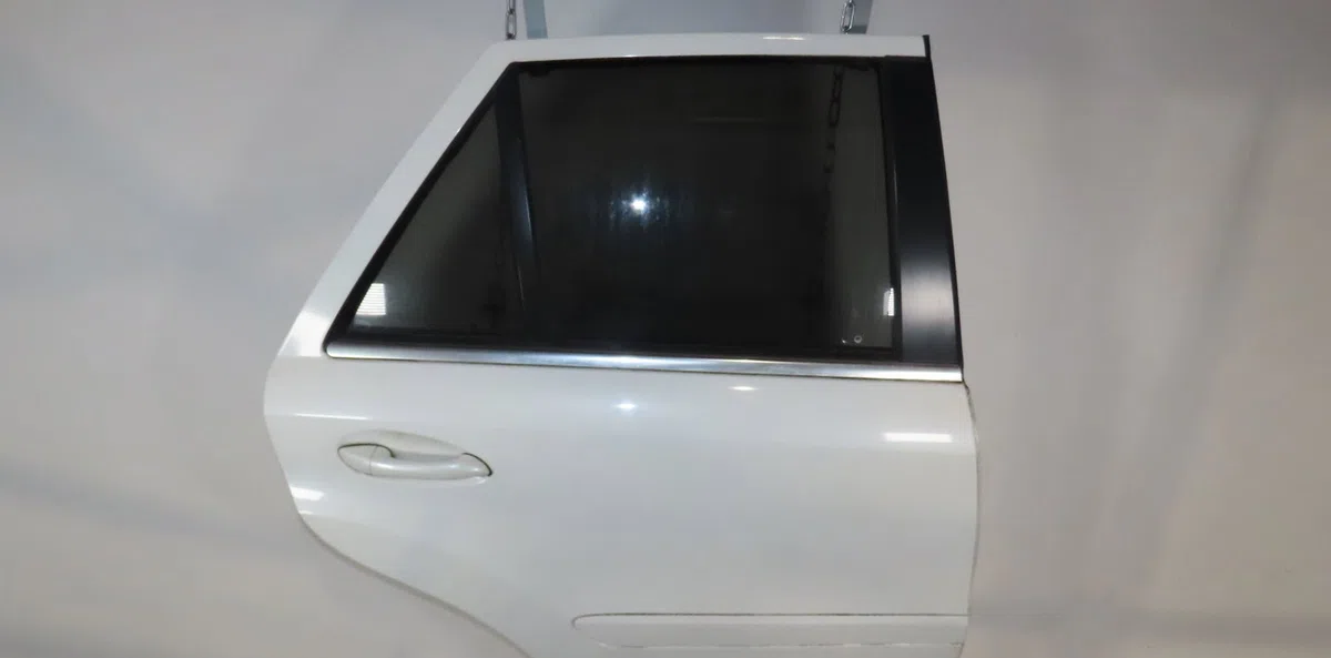 Porte arrière droite Mercedes-benz CLASSE M (W164) Ml 350 cdi 4-matic (164.125, 164.124) (2009-2011) occasion