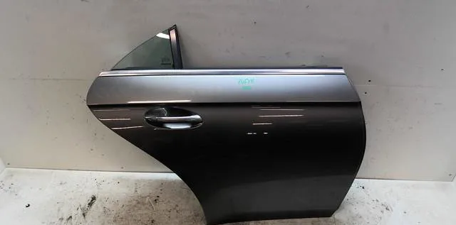 Porte arrière droite Mercedes-benz CLS (C219) Cls 320 cdi (219.322) (2005-2010) occasion