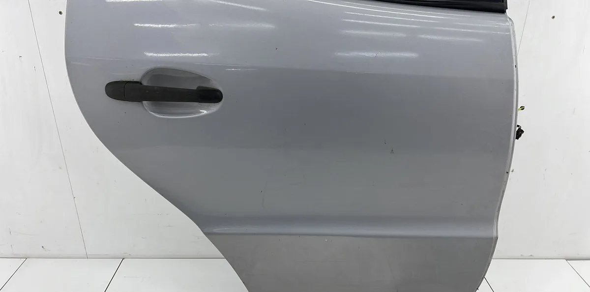 Porte arrière droite MERCEDES CLASSE A 168 PHASE 1 occasion