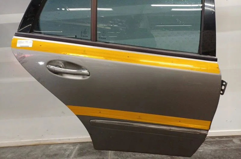 Porte arrière droite MERCEDES CLASSE E 211 PHASE 2 BREAK occasion
