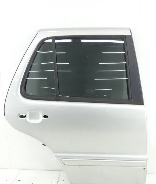 Porte arrière droite MERCEDES CLASSE M 163 PHASE 2 occasion