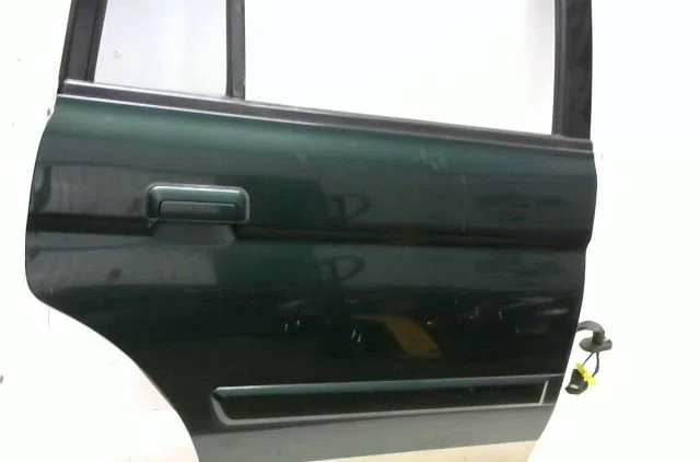 Porte arrière droite Mitsubishi PAJERO SPORT I (K7_, K9_) 2.5 td (k94w) (1998) occasion