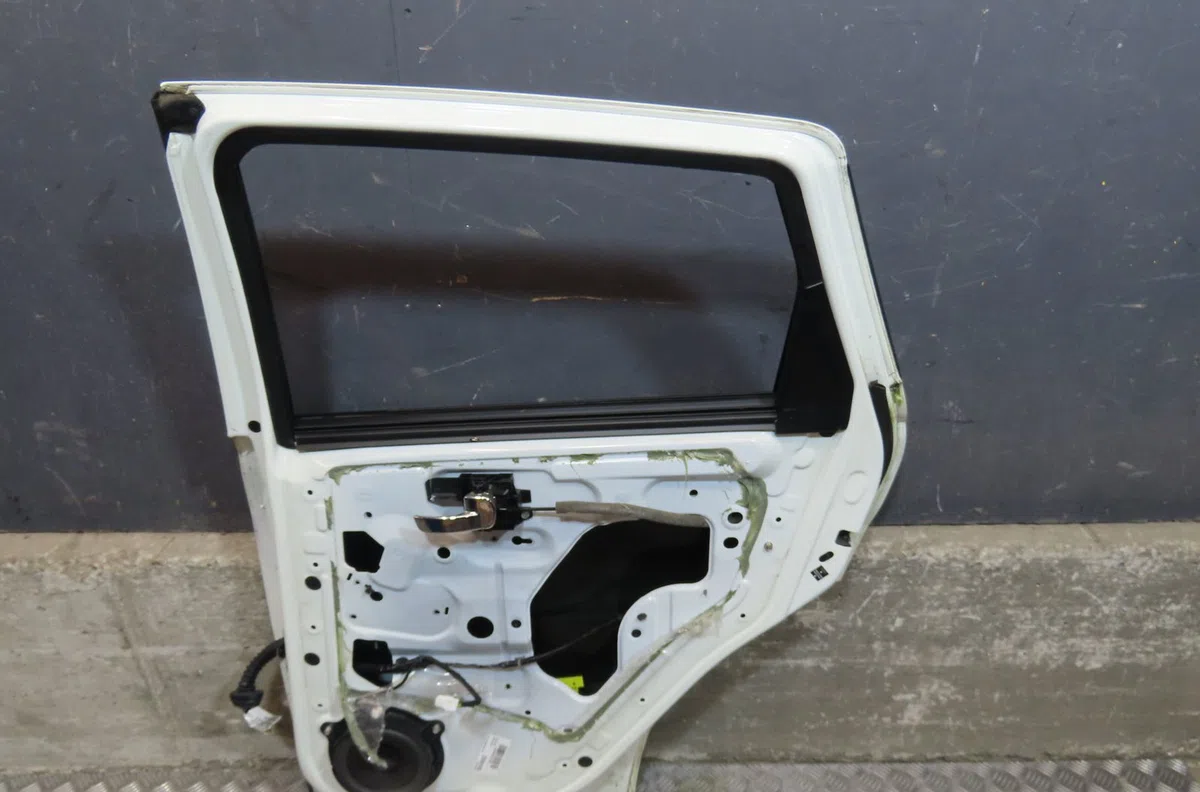 Porte arrière droite Nissan QASHQAI - QASHQAI 2 I (J10, NJ10, JJ10E) 1.6 dci traction intégrale (2011-2013) occasion