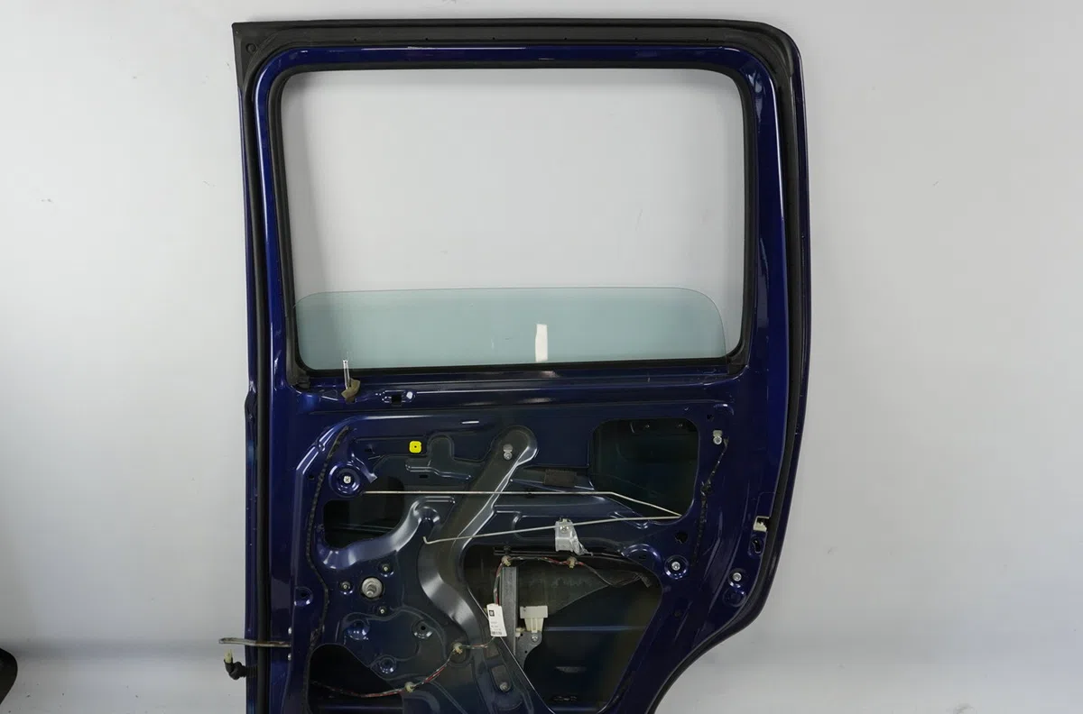 Porte arrière droite Opel AGILA (A) (H00) 1.2 16v twinport (f68) (2004-2007) occasion