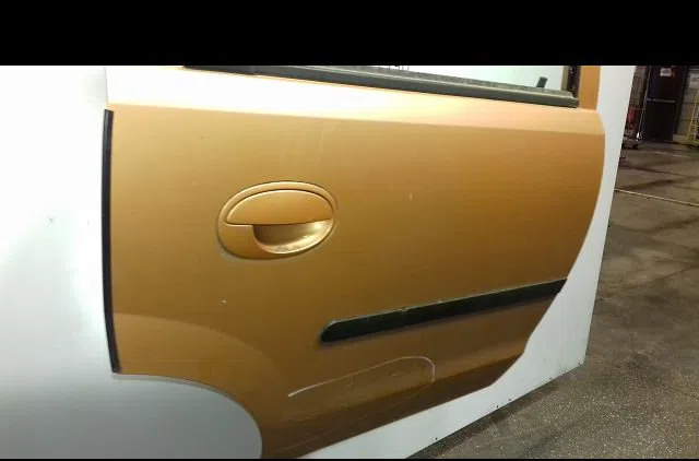 Porte arrière droite Opel CORSA C (X01) 1.3 cdti (f08, f68) (2003-2009) occasion
