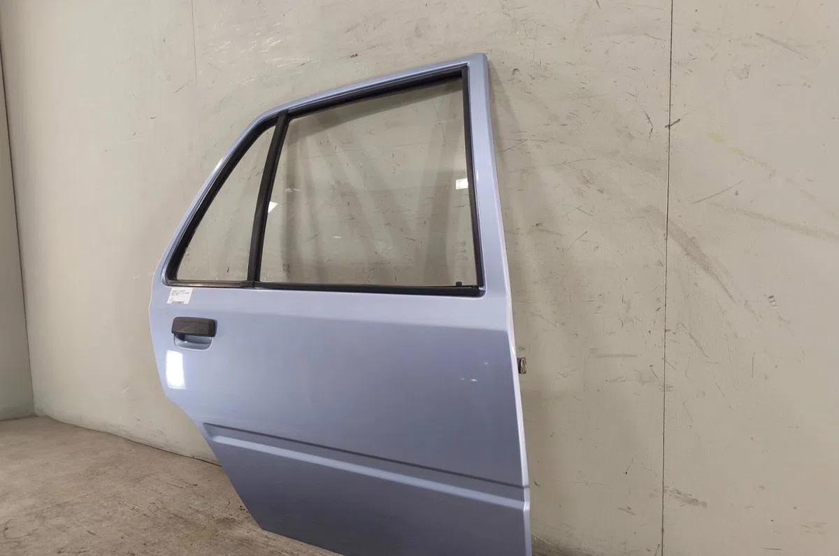Porte arrière droite Peugeot 205 II (20A-C) 1.7 diesel (1987-1998) occasion