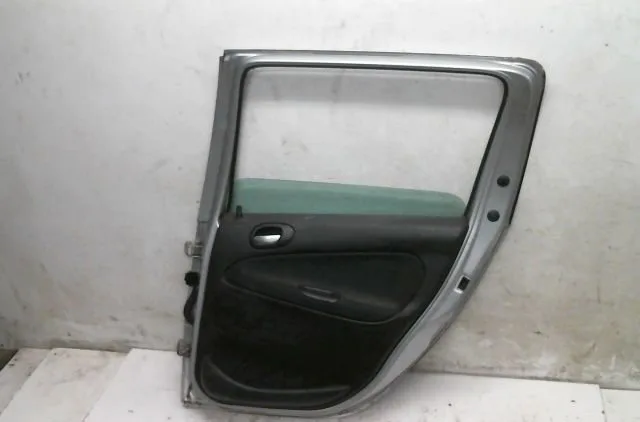 Porte arrière droite Peugeot 206 SW (2E-K) 2.0 hdi (2002-2007) occasion