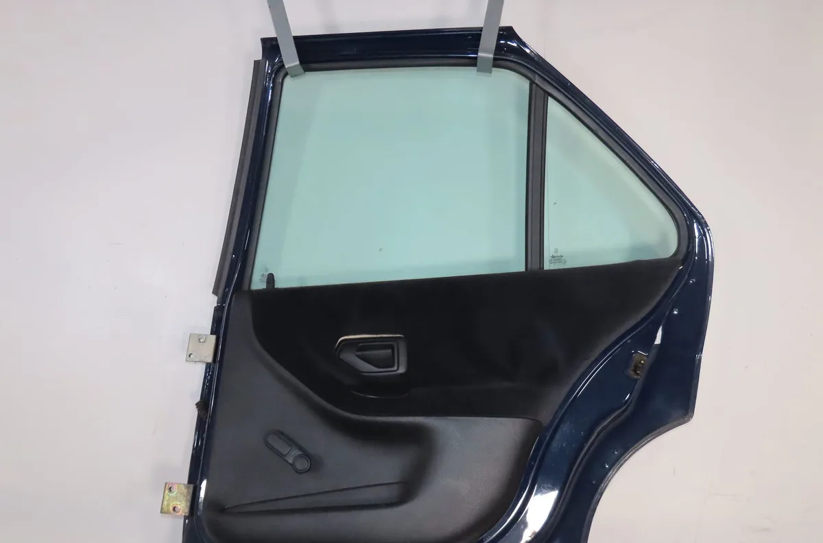 Porte arrière droite Peugeot 306 (7B, N3, N5) 1.6 sr (1994-2000) occasion