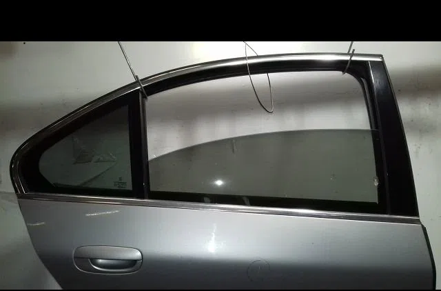 Porte arrière droite Peugeot 607 (9D, 9U) 2.7 hdi 24v (2004-2011) occasion