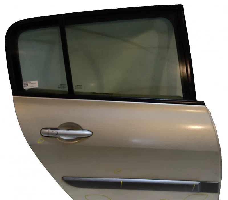 PORTE ARRIERE DROITE RENAULT MEGANE I 7751473734