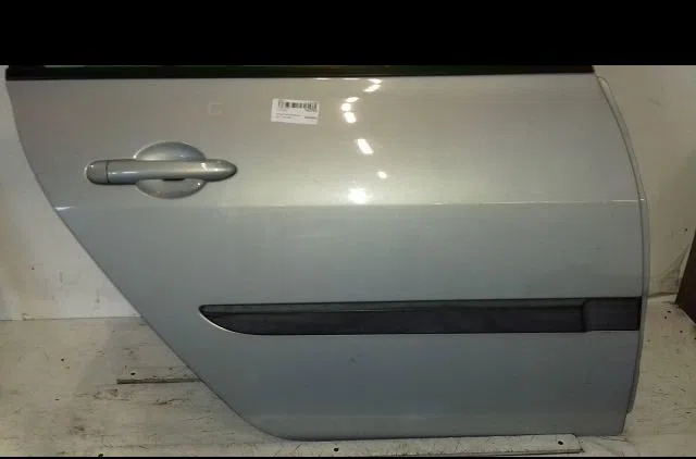 Porte arrière droite Renault MEGANE II Break (KM0-1_) 1.5 dci (km0f, km0t, km2b) (2003-2006) occasion