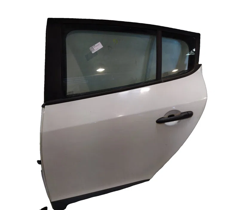 PORTE ARRIERE DROITE RENAULT MEGANEIII 821006014R