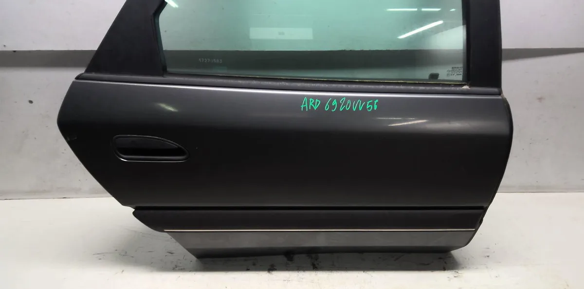 Porte arrière droite Renault SAFRANE II (B54_) 2.0 16v (b54l) (1996-2000) occasion