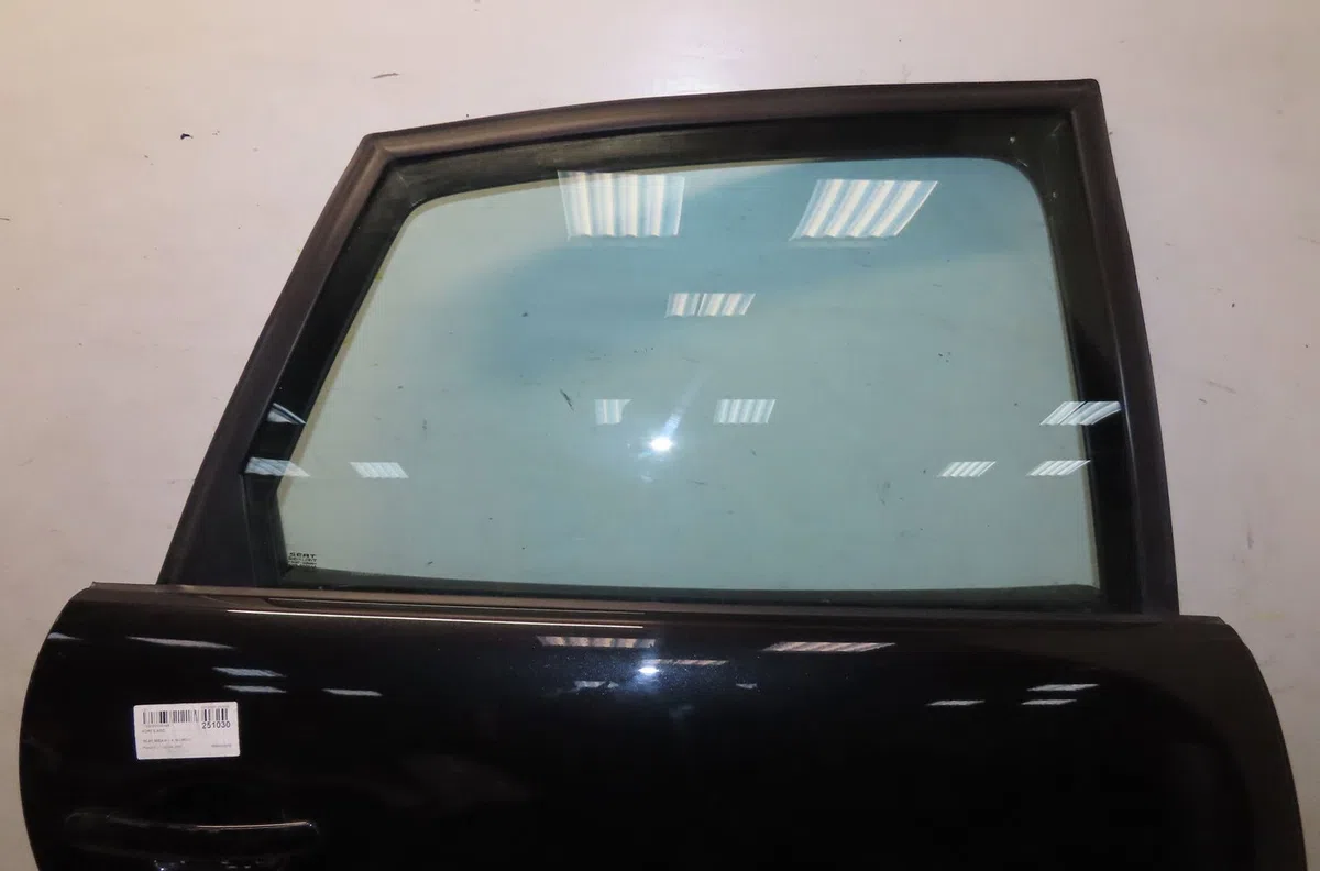 Porte arrière droite Seat IBIZA III (6L1) 1.4 16v (2002-2007) occasion