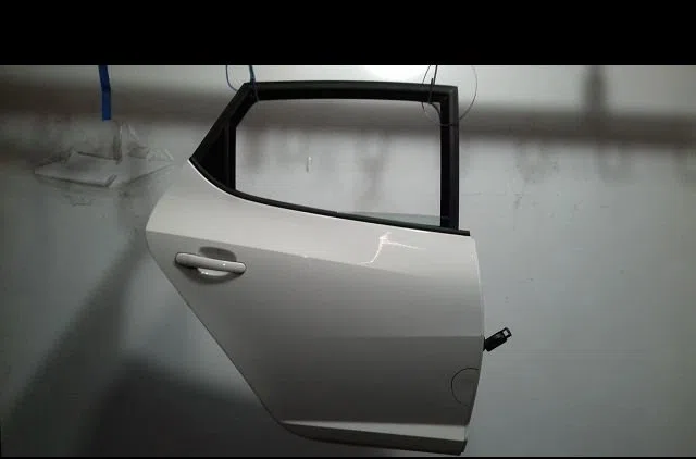 Porte arrière droite Seat IBIZA IV (6J5, 6P1) 1.4 tdi (2008-2010) occasion