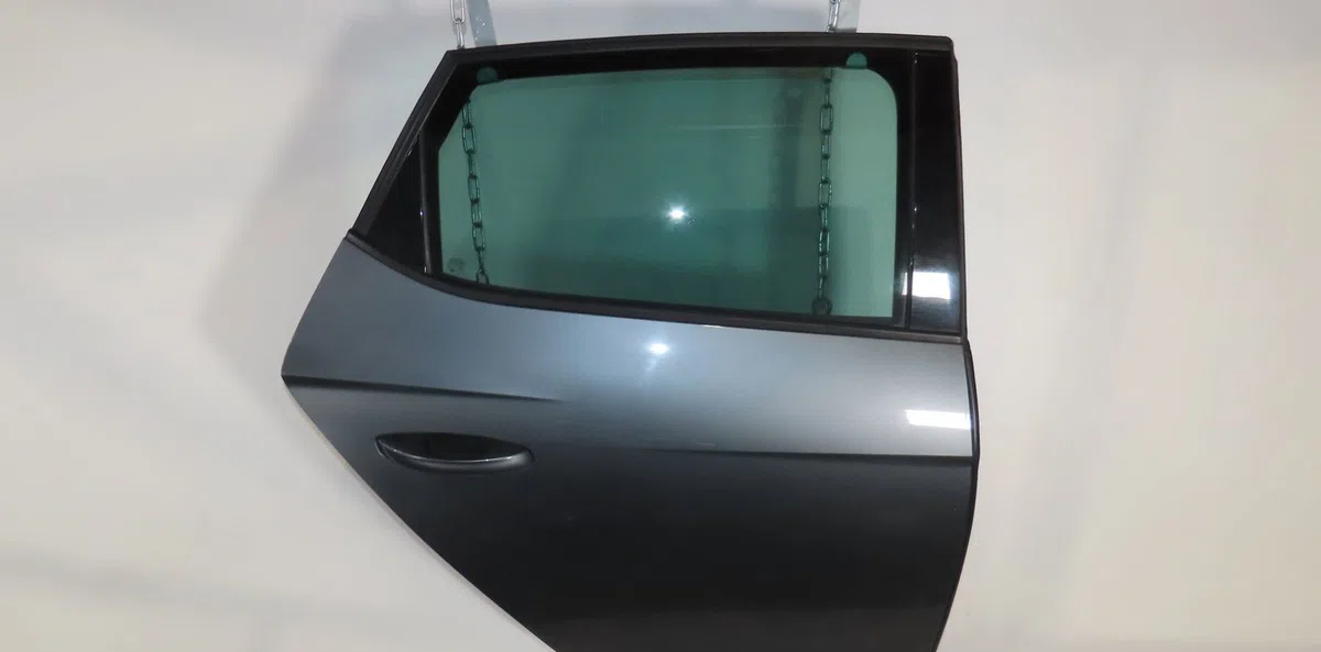 Porte arrière droite Seat LEON (5F1) 1.6 tdi (2012-2020) occasion