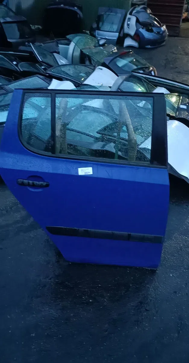 Porte arrière droite Skoda FABIA II (542) 1.2 (2006-2014) 5 portes occasion