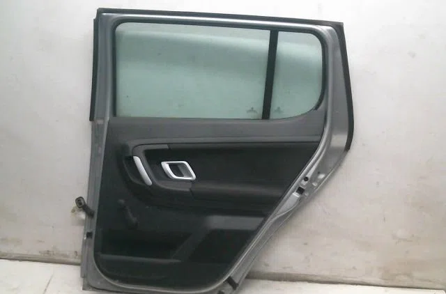 Porte arrière droite Skoda FABIA II (542) 1.6 (2007-2014) occasion
