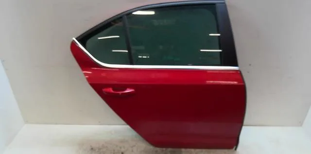 Porte arrière droite Skoda OCTAVIA III (5E3, NL3, NR3) 2.0 tdi (2012-2020) occasion