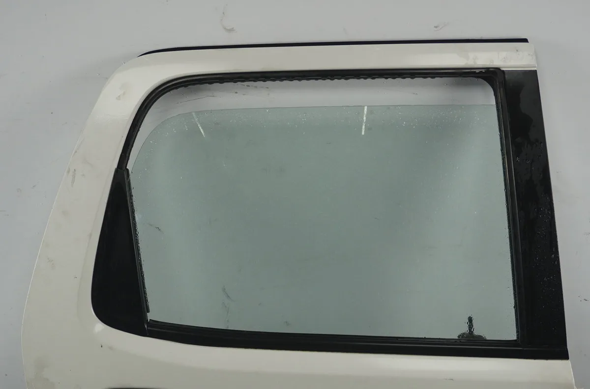 Porte arrière droite Suzuki IGNIS I (FH) 1.3 4wd (rg413) (2000-2003) occasion