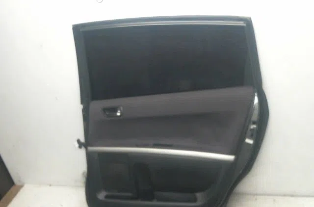 Porte arrière droite Toyota COROLLA Verso (ZER_, ZZE12_, R1_) 2.0 d-4d (cur10_) (2004-2009) occasion