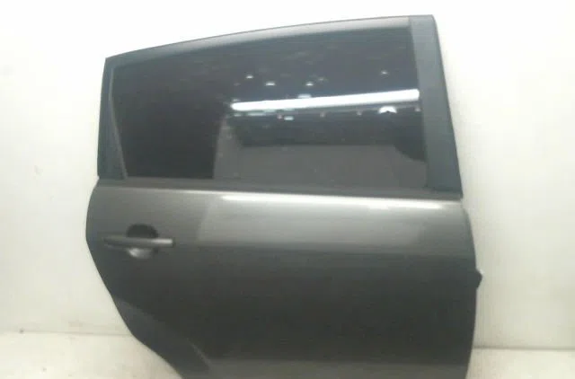 Porte arrière droite Toyota COROLLA Verso (ZER_, ZZE12_, R1_) 2.0 d-4d (cur10_) (2004-2009) occasion