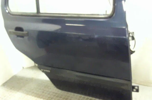 Porte arrière droite VOLKSWAGEN GOLF III 1995 occasion