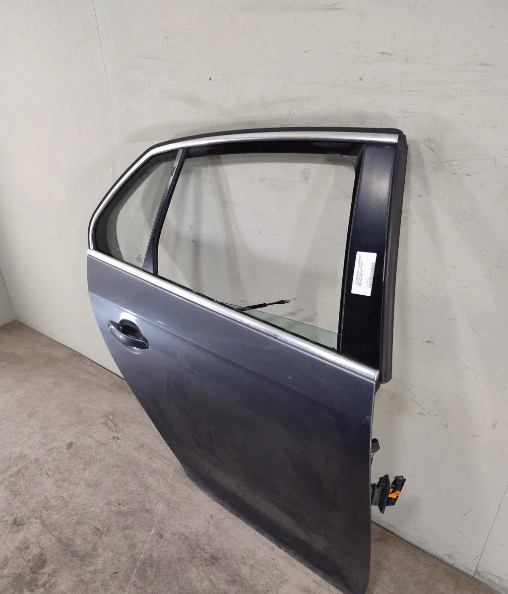 Porte arrière droite VOLKSWAGEN JETTA 3  JETTA 3 occasion