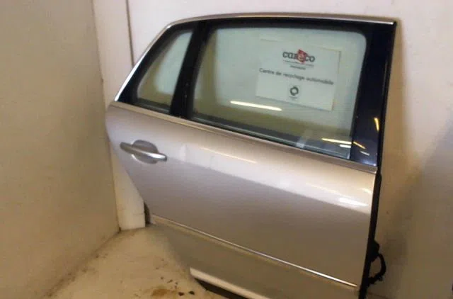 Porte arrière droite VOLKSWAGEN PHAETON 2006 occasion