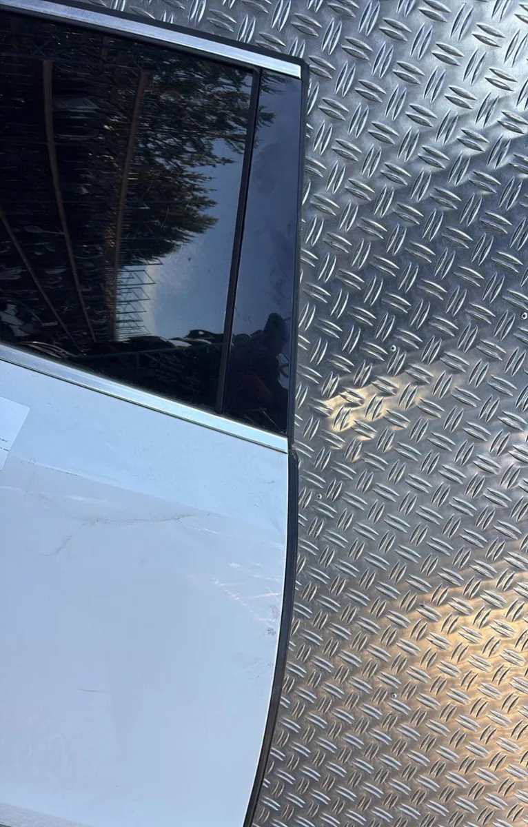 Porte arrière droite Volvo V40 3-5 portes (525) D2 (2012-2016) occasion
