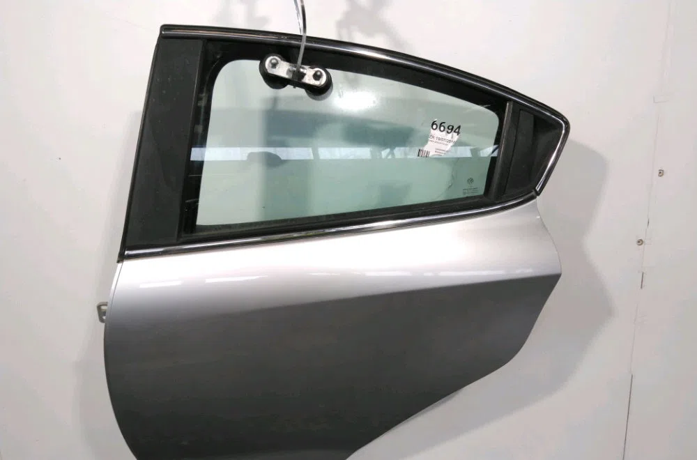 Porte arrière gauche Alfa romeo GIULIETTA (940_) 2.0 jtdm (940fxe1a, 940fxg11) (2010-2020) occasion