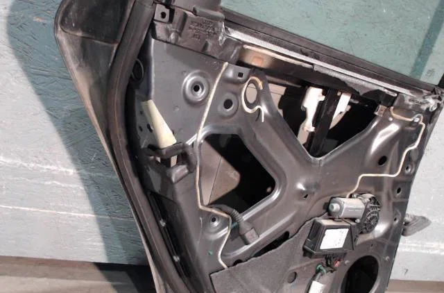 Porte arrière gauche AUDI A4 2  A4 2 PHASE 2 occasion