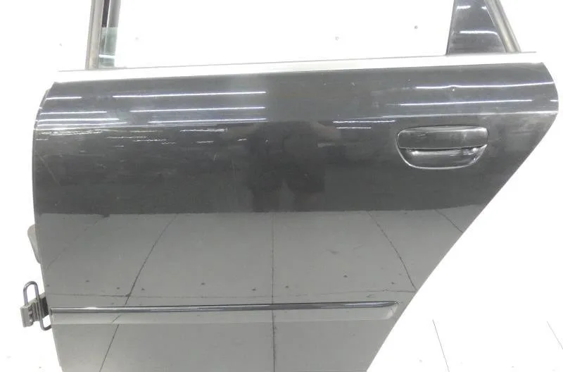 Porte arrière gauche AUDI A4 2 AVANT PHASE 1 BREAK occasion