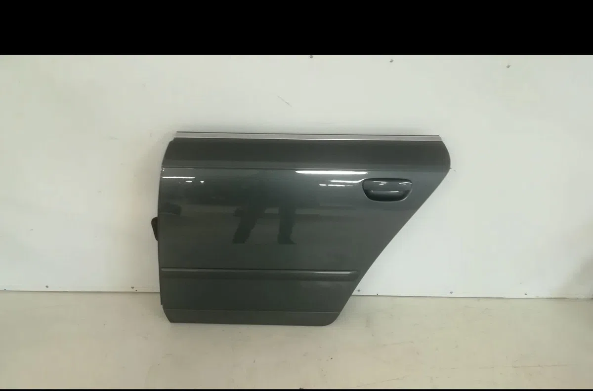 Porte arrière gauche Audi A4 B7 (8EC) 2.0 tdi 16v (2004-2008) 4 portes occasion