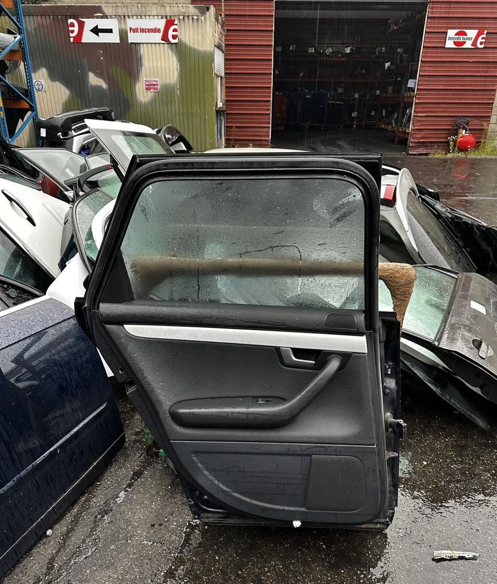 Porte arrière gauche Audi A4 B7 Avant (8ED) 3.2 fsi quattro (2005-2008) occasion