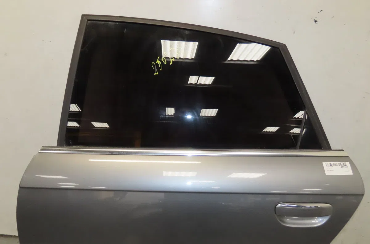Porte arrière gauche AUDI A6 III occasion