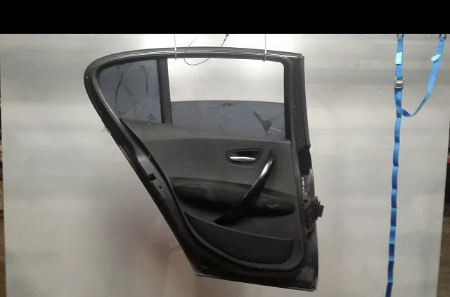 Porte arrière gauche Bmw 1 (E87) 120 d (2004-2011) occasion