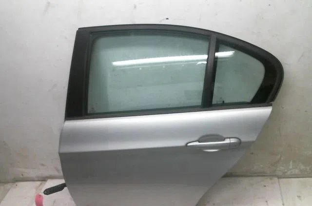 Porte arrière gauche Bmw 3 (E90) 318 d (2007-2011) occasion
